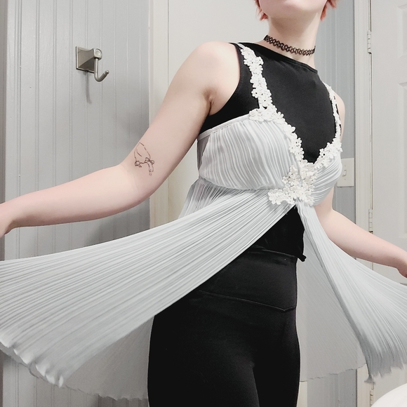 vintage nightie - Picture 7 of 7